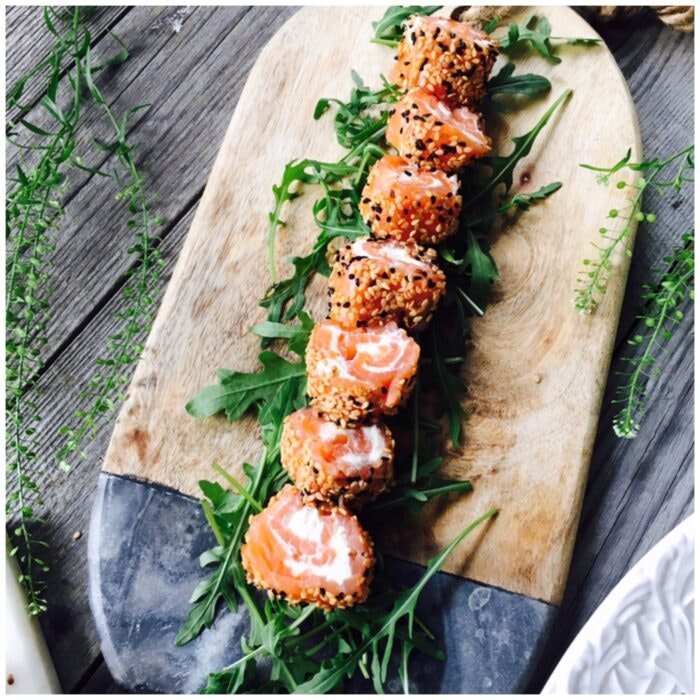 Atlas xalat kiygan xonimning pornosini tomosha qiling Tarzan Jay porno